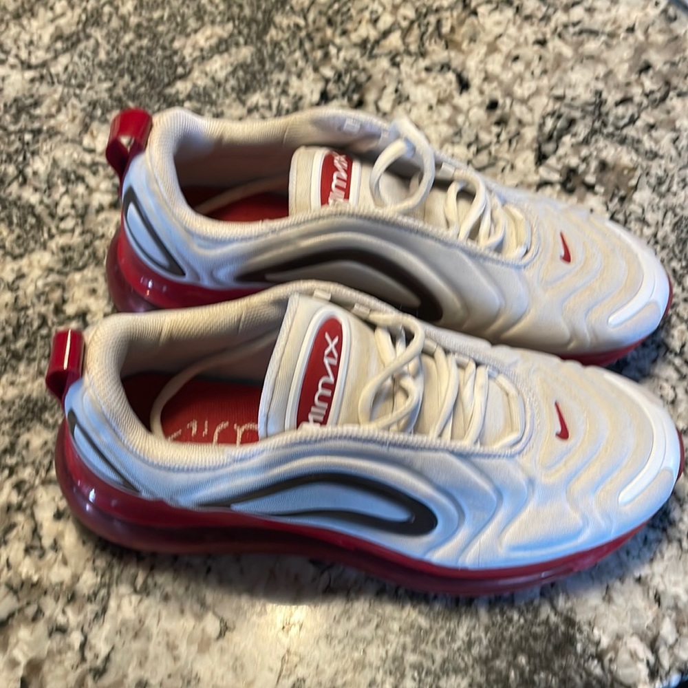 Nike 720 Air Max